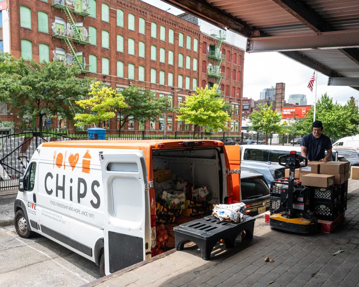As food insecurity rises, CHiPS expands into Brooklyn Navy Yard warehouse • Brooklyn Paper