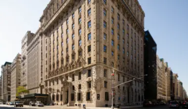 Airbnb's $81.5M acquisition of a landmark NYC office signals a long-term presence in a city with strict short-term rental laws.