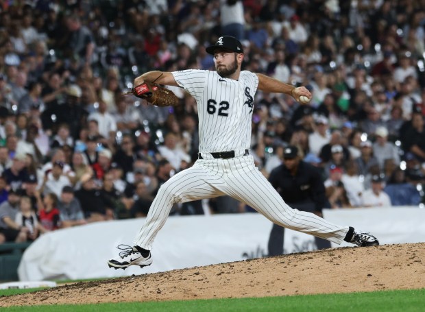 White Sox pitcher Tyler Schweitzer throws in the seventh inning against the Yankees at Rate Field on July 28, 2026, in Chicago. (John J. Kim/Chicago Tribune)
