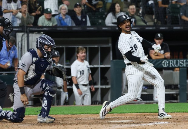 White Sox pinch hitter Everson Pereira, right, yells in frustration after striking out to end the game in a 3-2 loss to the Yankees at Rate Field on July 28, 2026, in Chicago. (John J. Kim/Chicago Tribune)