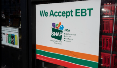 New York lawmakers push to delay SNAP cost shift as federal cuts loom