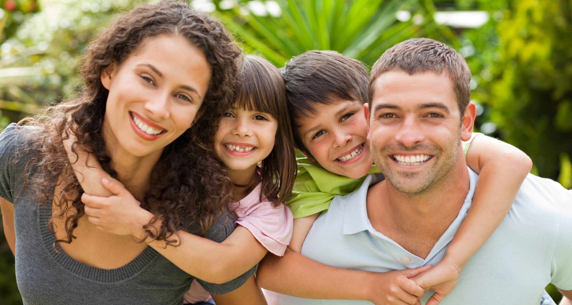 Montefiore Celebrates First-Time Moms At Parents' Day Event | The Bronx Daily