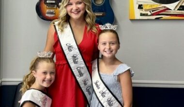photo in studio of freshly crowned White County Fair queens