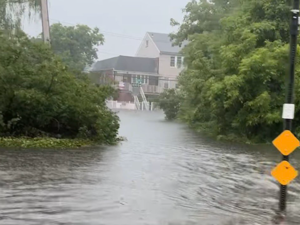 ‘Going under’: Weekend storm swamps Queens streets, renewing questions about flooding fixes — Queens Daily Eagle