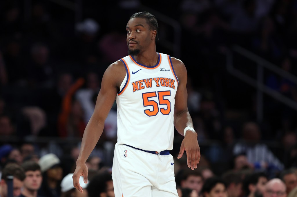 Knicks lose Ariel Hukporti to 76ers in free agency: report