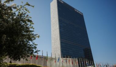 Man with Tibetan flag dies after setting himself on fire near UN – NBC New York