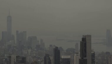 Could wildfire smoke disrupt the World Cup final and what impact might it have on performance?
