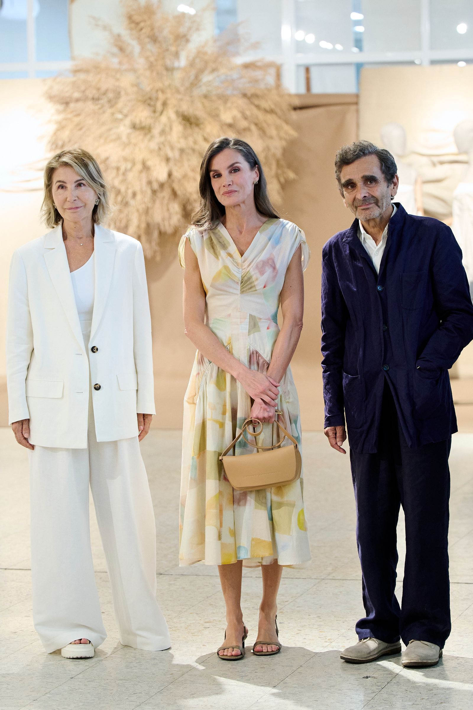 Königin Letizia romantisches Blumenkleid