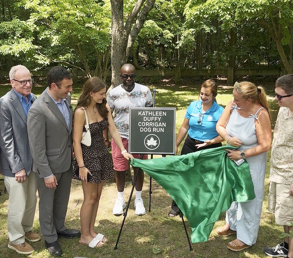Woodlawn Dog Run Renamed in Honor & Memory of Kathleen Duffy Corrigan