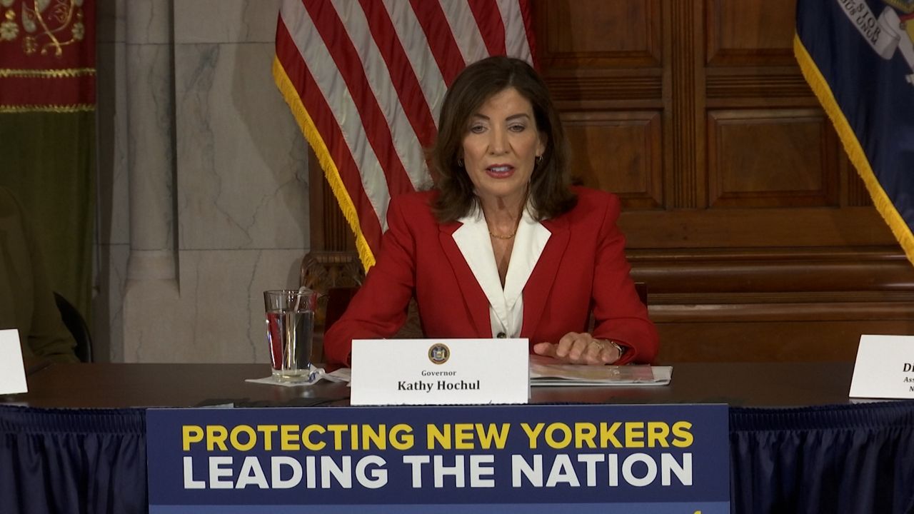 Hochul drums up support for data center moratorium