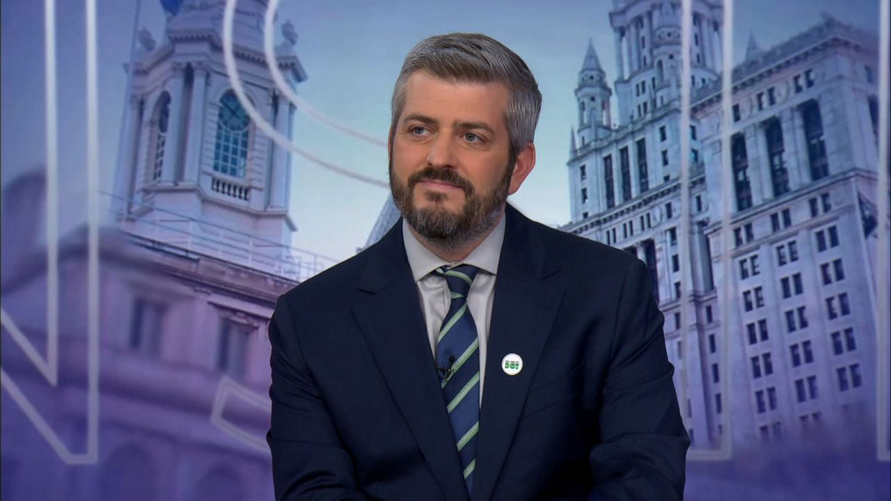 DOT commissioner explains city’s new bus plan