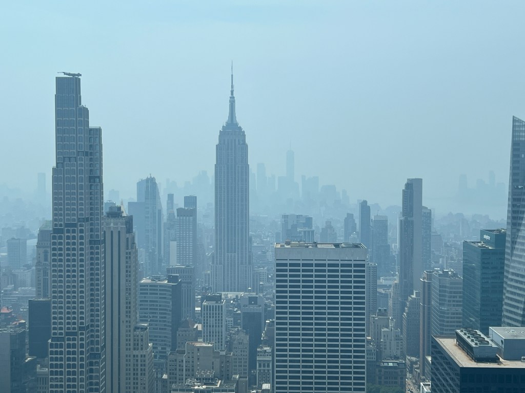 Canadian wildfire smoke prompts air quality alert amid heatwave