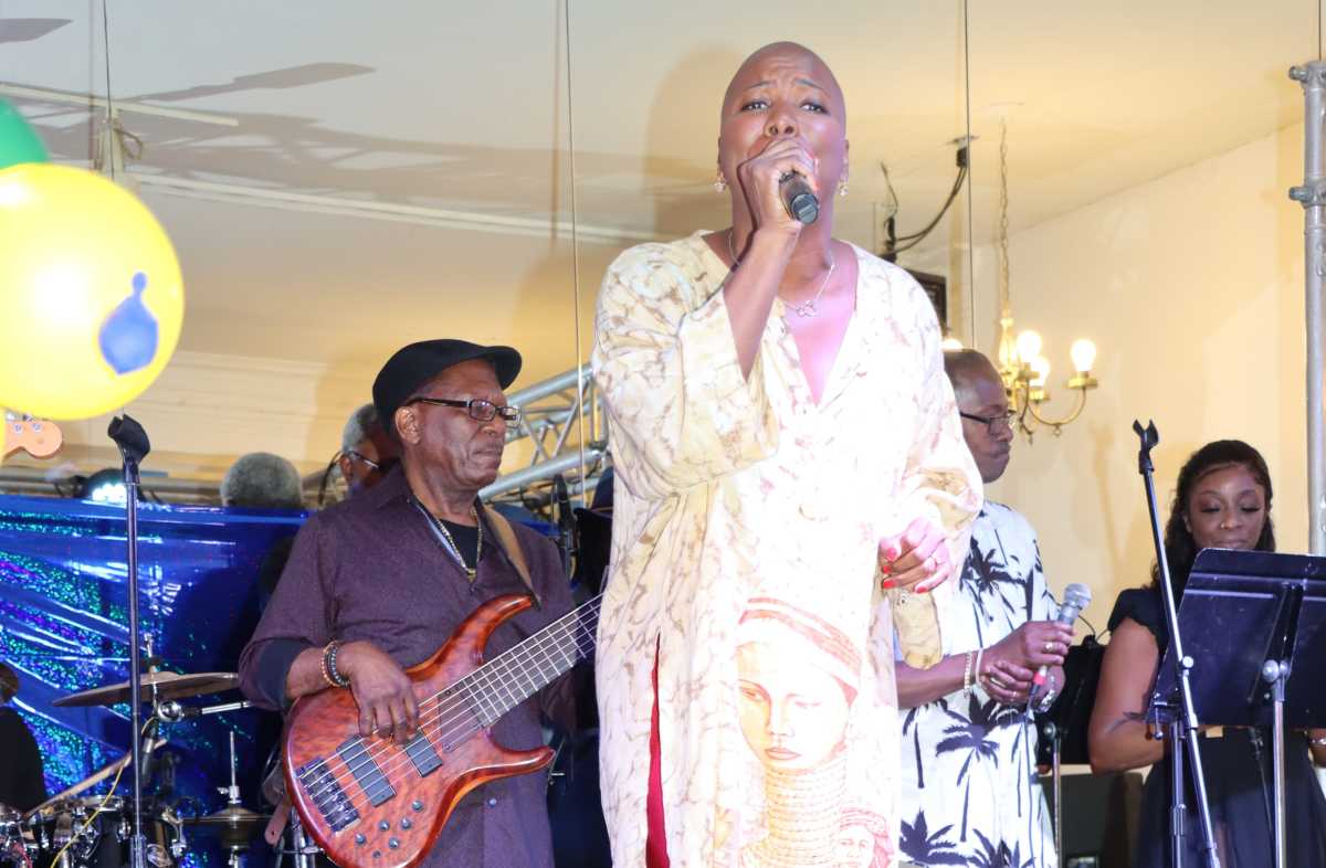 Brooklyn’s Chanique Bailey lifts SVG Calypso Crown in historic debut