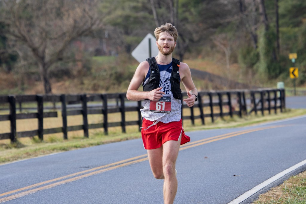 Massachusetts man running 250 miles from NYC to Boston for suicide prevention