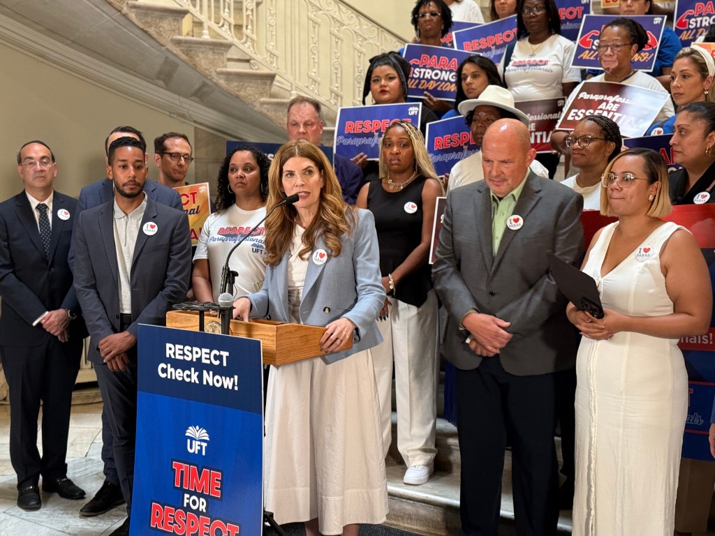 NYC Council approves $10K checks for teacher aides despite legality concerns