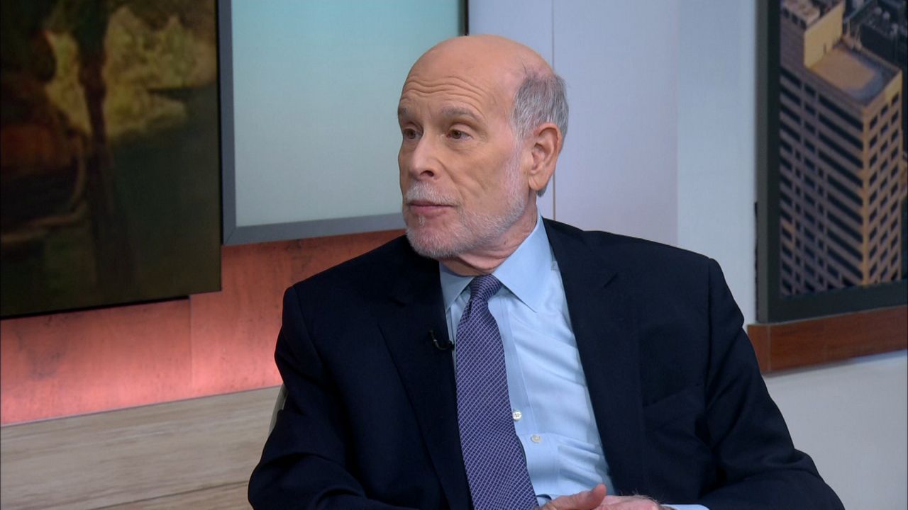 Manhattan Borough Historian Harold Holzer on latest book