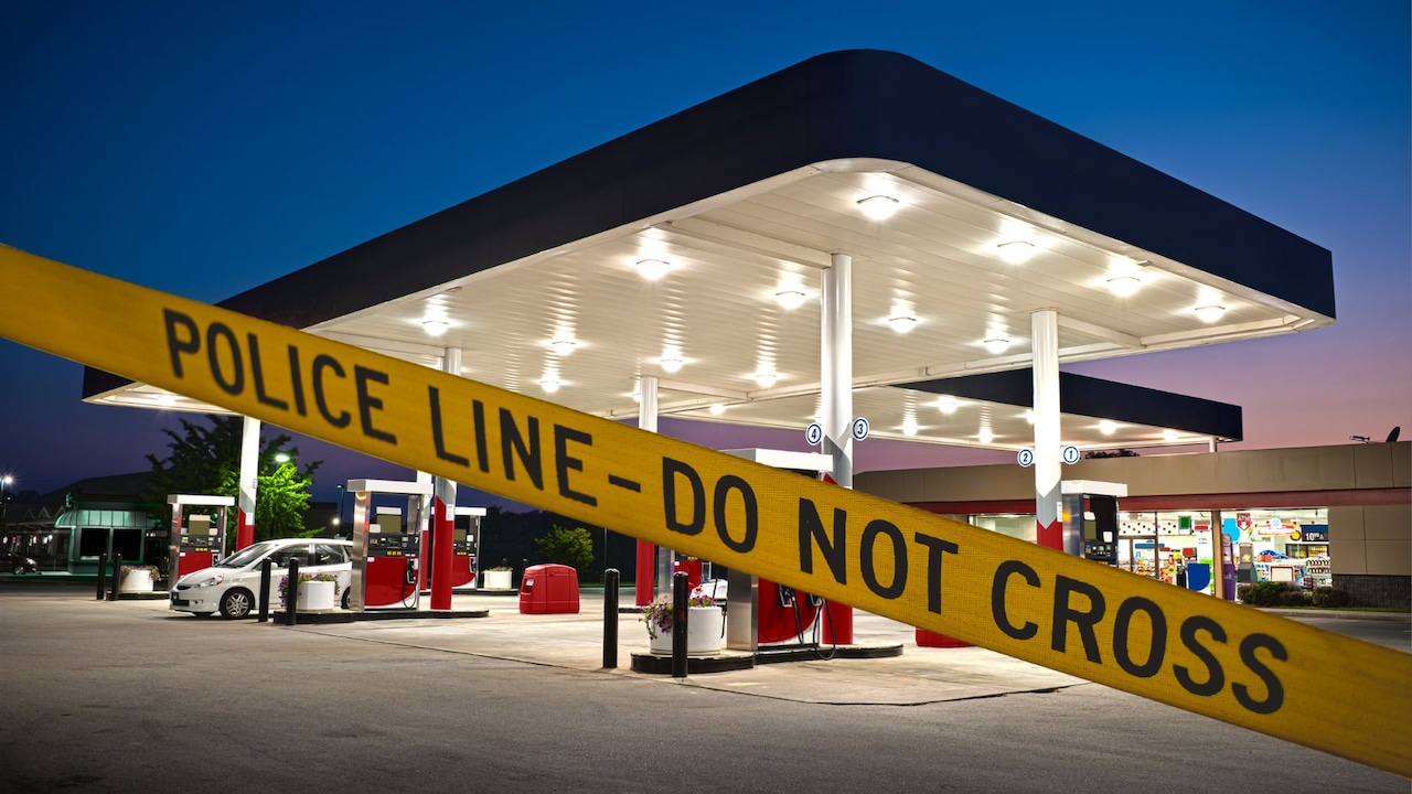 Two New York men arrested in brazen early morning armed robbery at N.J. gas station, authorities say
