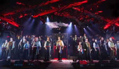 Review | ‘Les Miz’ sounds glorious in a simple, stirring concert at Radio City