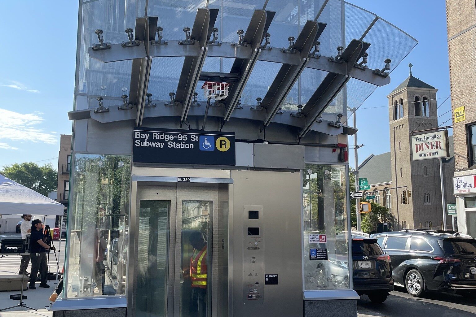 The MTA announced new elevators are coming to five Brooklyn train stations similar to the Bay Ridge-95 St. R station which opened last year. Photo: MTA