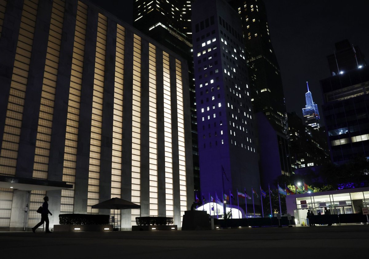 Man dies after self-immolating outside U.N. headquarters in Manhattan