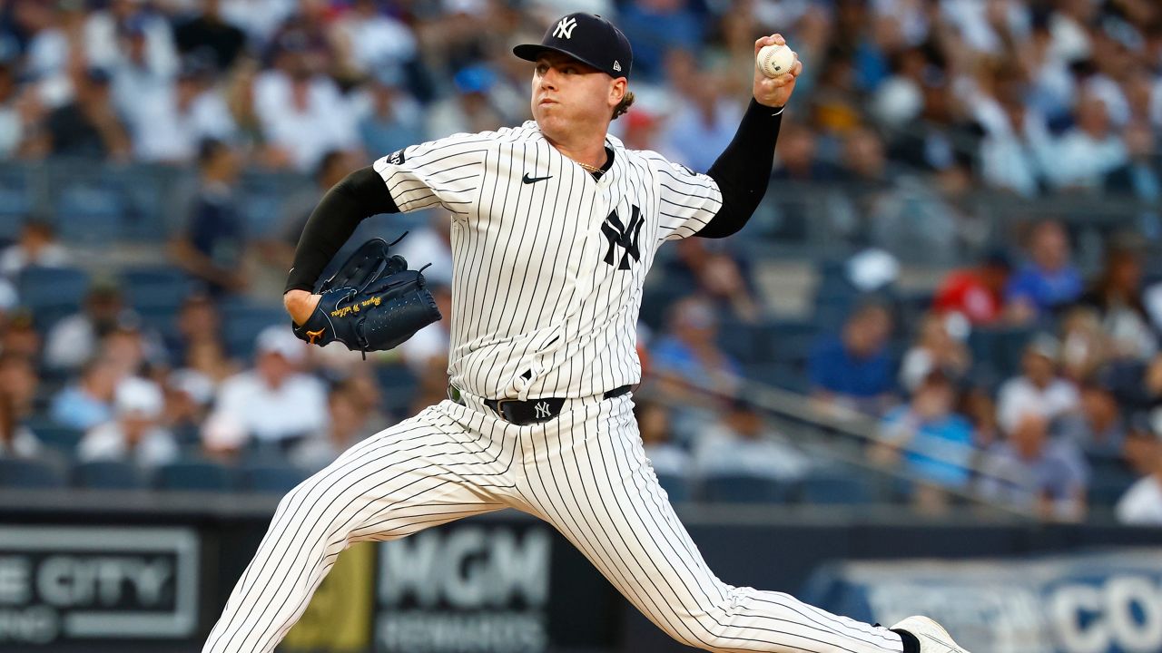 New York Yankees pitcher Ryan Weathers throws against the Pittsburgh Pirates during the second inning of a baseball game on Monday, July 20, 2026, in New York. (AP Photo/Noah K. Murray)