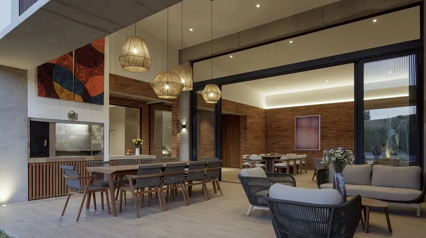 Moving From Manhattan to Miami: Architect weighs in on creating design synergy