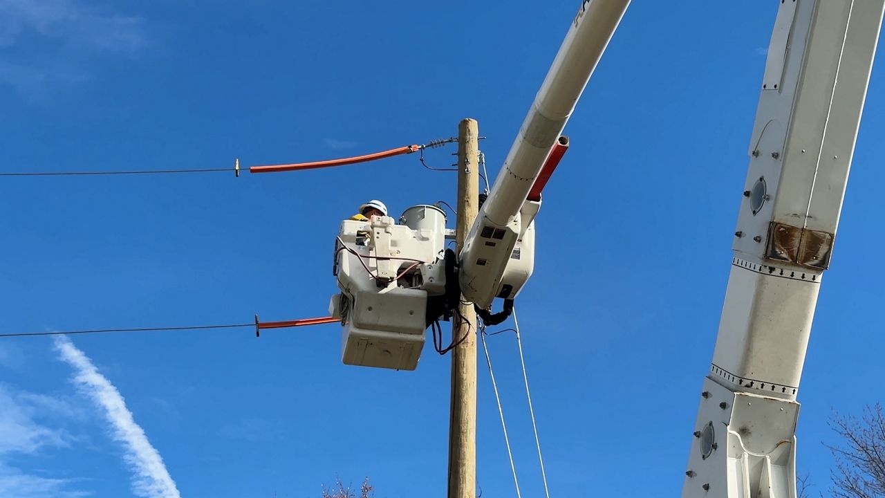 N.Y. Public Service Commission fines utilities over service
