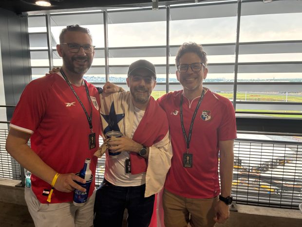 Ricardo Acevedo of Panama City (center) with his friends at New York New Jersey Stadium on June 27. (Photo by Peter Sblendorio)