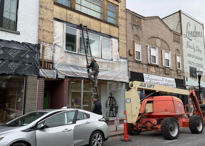 Kingston and realtor settle over removal of Pike Plan canopies