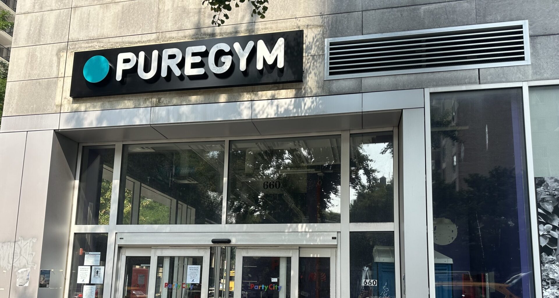 Openings & Closings: Pure Gym; Kiro; Dew Nail Spa; Halal Cajun Platters