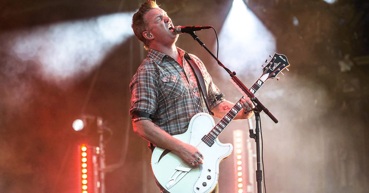 Listen to Queens Of The Stone Age’s country-inspired new…