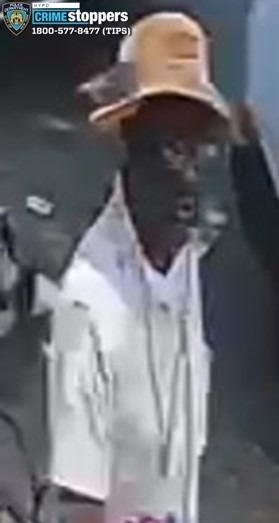 Norwood: 69-Year-Old Senior Assaulted inside East 204th Street Store