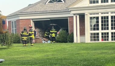 SUV slams into empty elementary school on Long Island – NBC New York