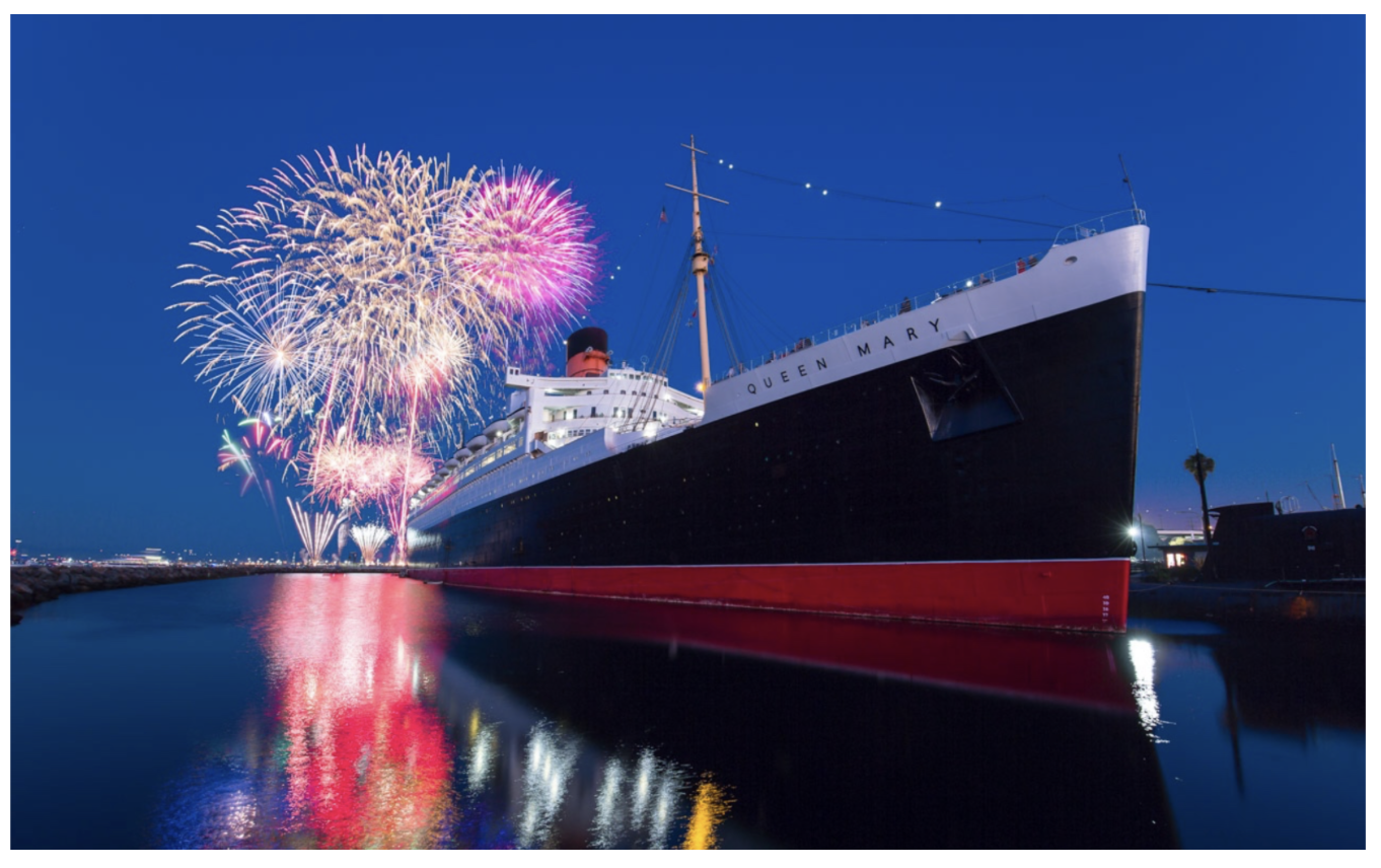 Queen Mary lights up for Fourth of July Celebration