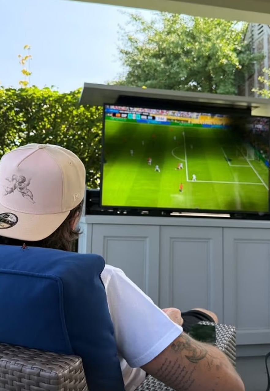 Brooklyn watched the World Cup final from the sofa