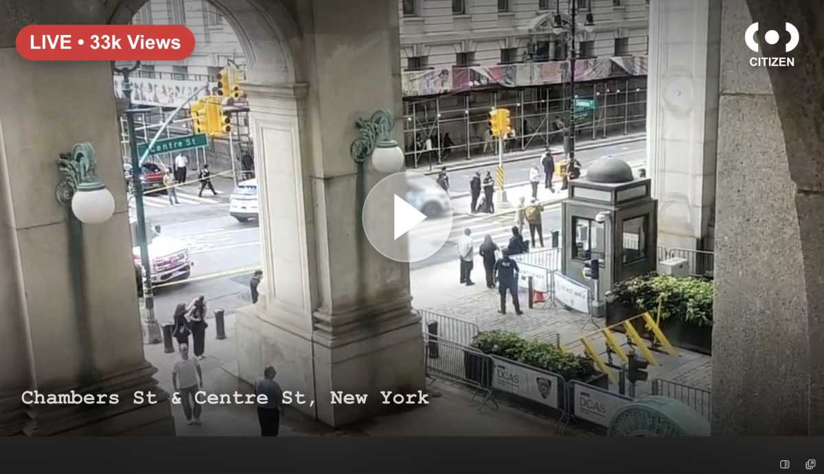 17-year-old boy dead after an e-bike crash near City Hall in Lower Manhattan