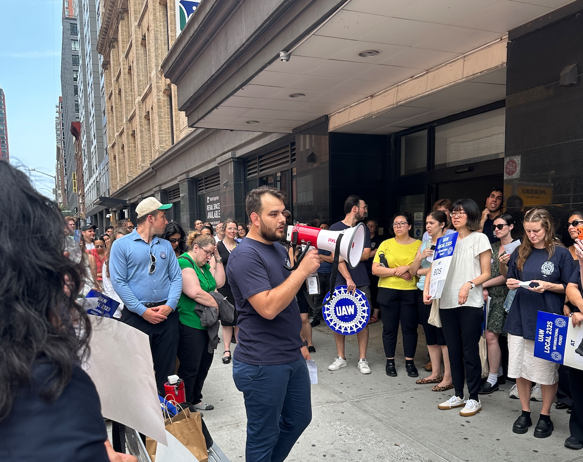 Public defender labor contracts expire as potential strike looms — Queens Daily Eagle