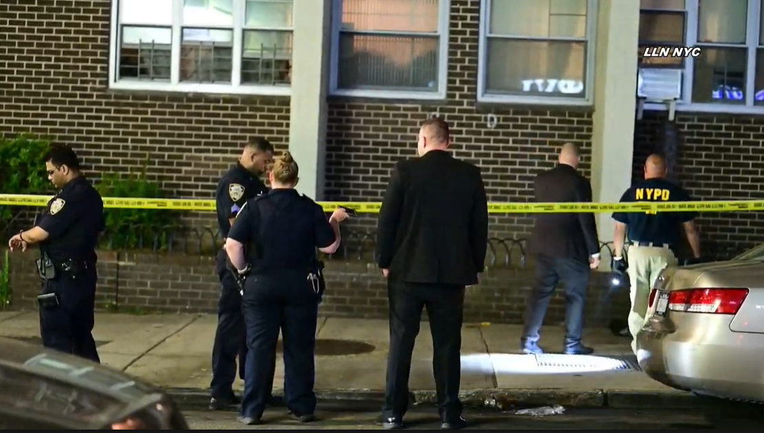 News 12 | Brooklyn | Man Dead After Being Punched In The Face In East New York