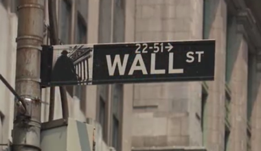 News 12 | Brooklyn | Dow Jones Plunges Over 1100 Points Marking Worst Day In Over A Year