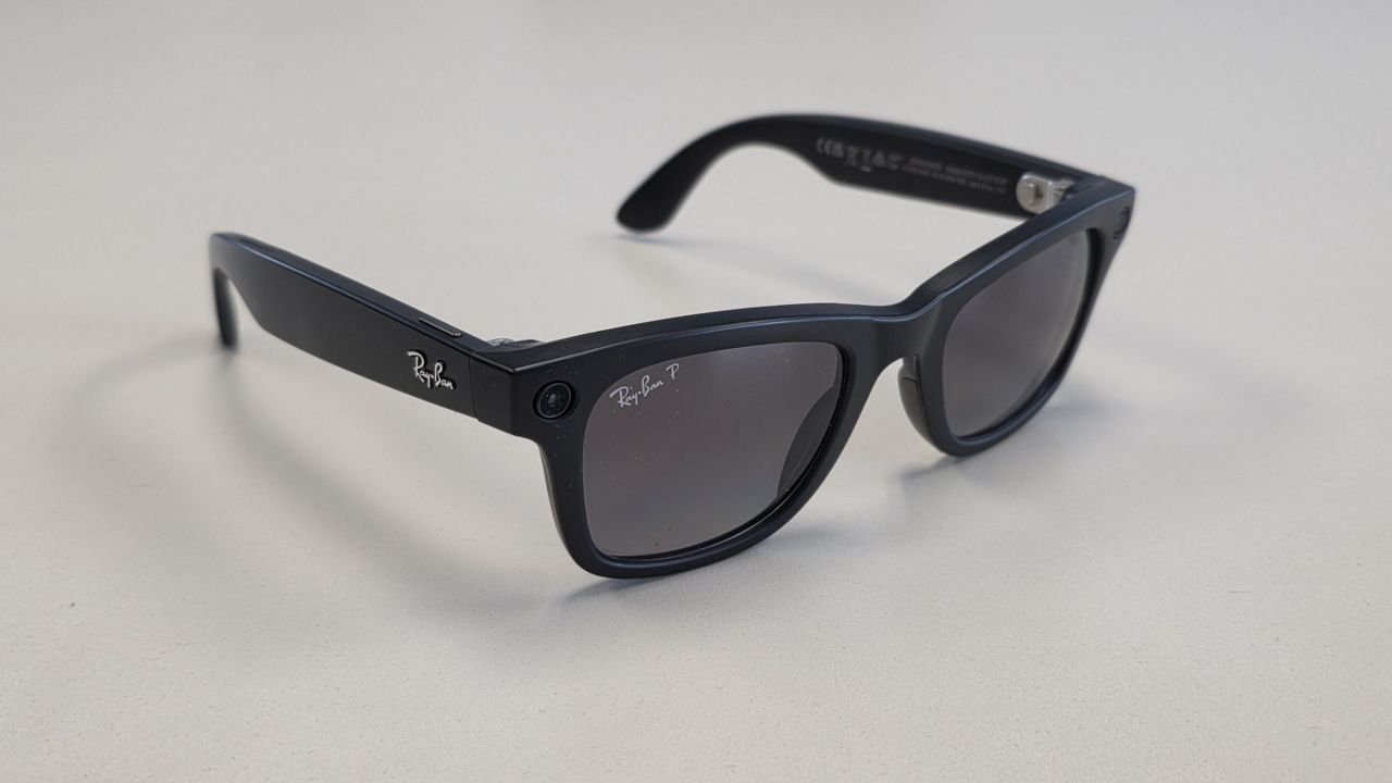 Smart Glasses set to be banned in New York courts