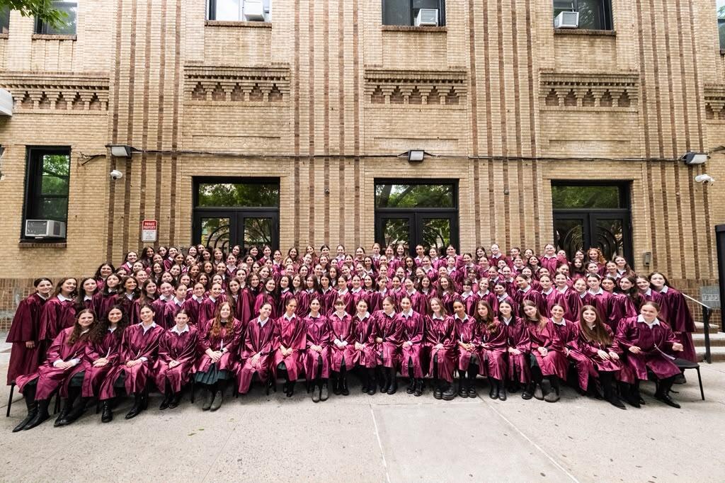 Members of the Beth Rivkah High School graduating class pose for a commemorative photo after commencement in Brooklyn, New York (Photo: Yossi Kahane/Beth Rivkah) Members of the Beth Rivkah High School graduating class pose for a commemorative photo after commencement in Brooklyn, New York