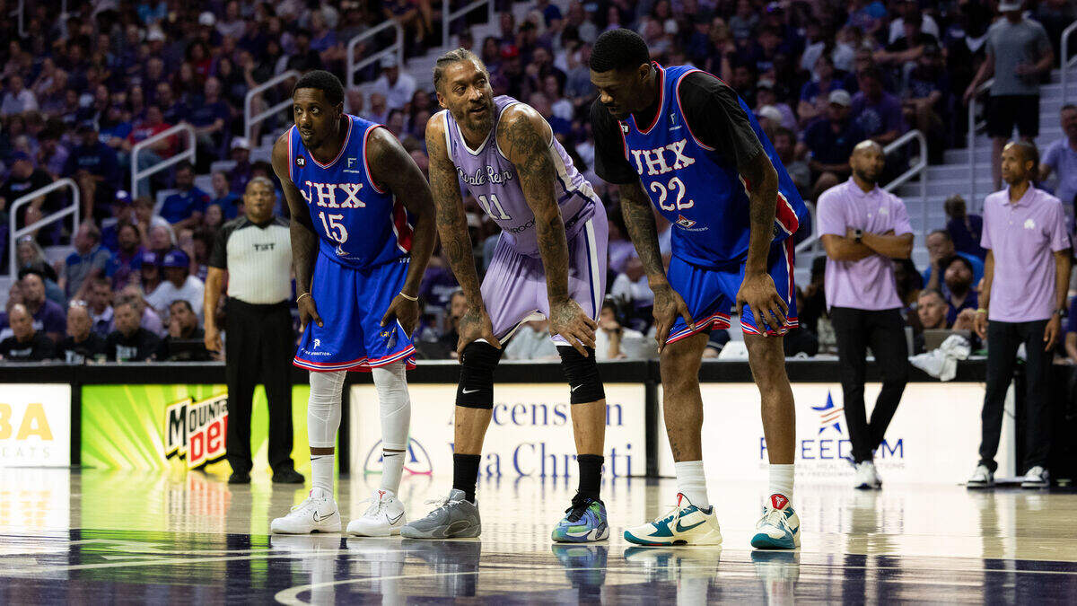 K-State alums blow lead, JHX Hoops wins series in Manhattan