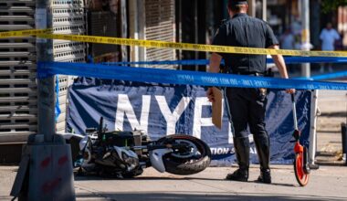 Motorcyclist killed in Queens in crash with turning box truck