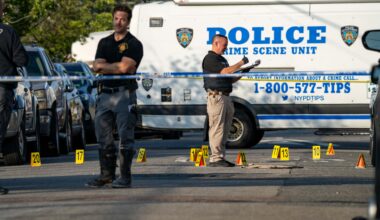 Queens man suspected of killing mom, sister struggled after military discharge