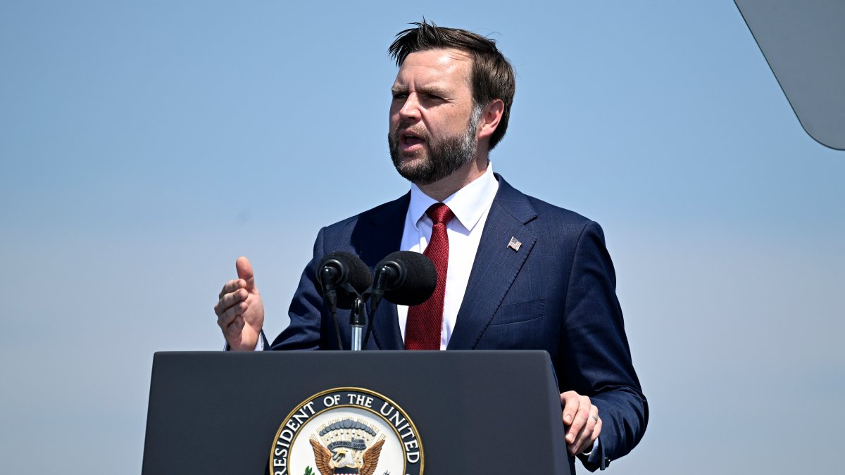 ‘CatsOnACouch’ creator sues over being barred from JD Vance event – NBC New York