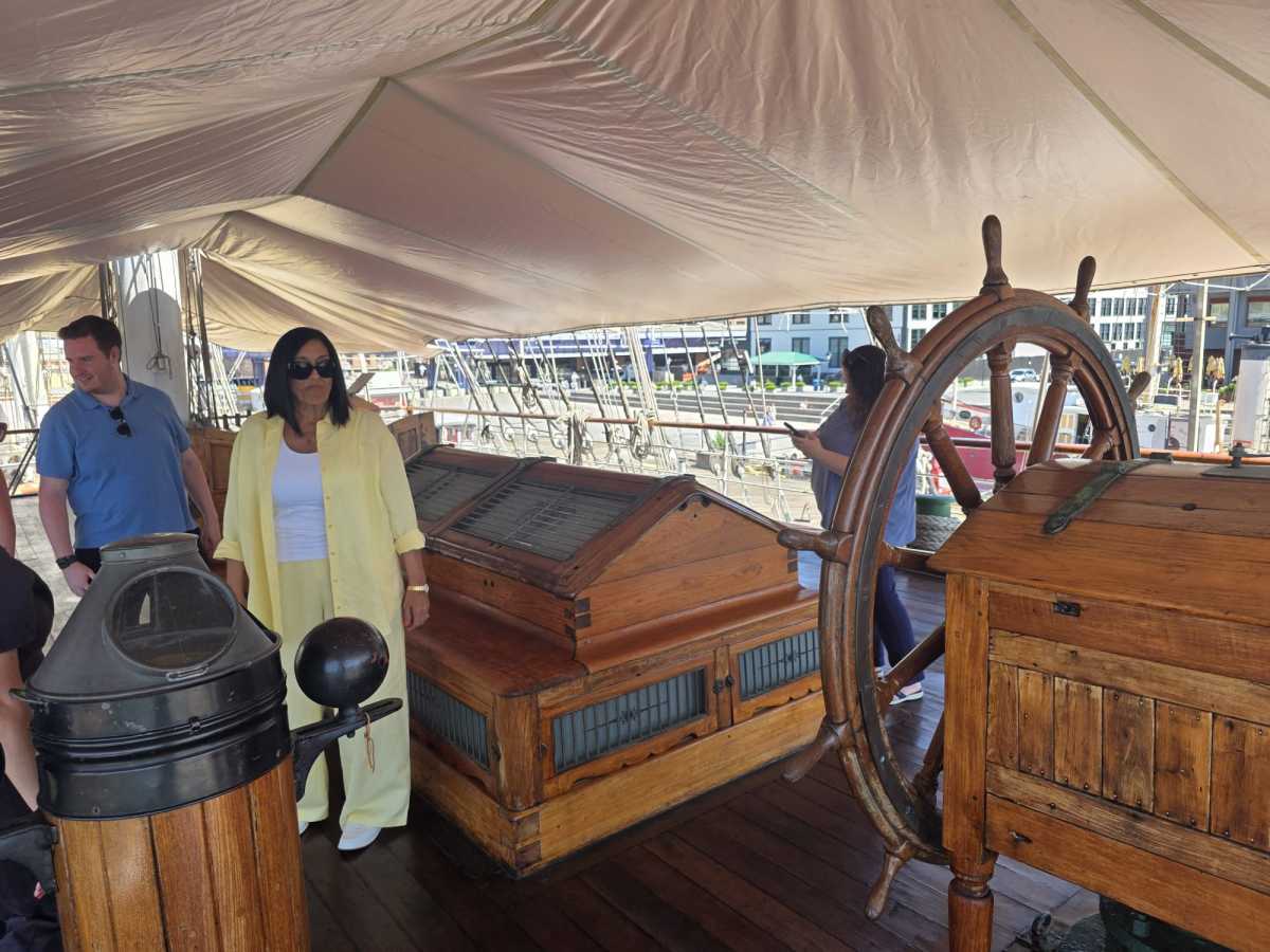 CM Ariola plans initiative encouraging District 32 schools to visit South Street Seaport Museum and historic vessels – QNS