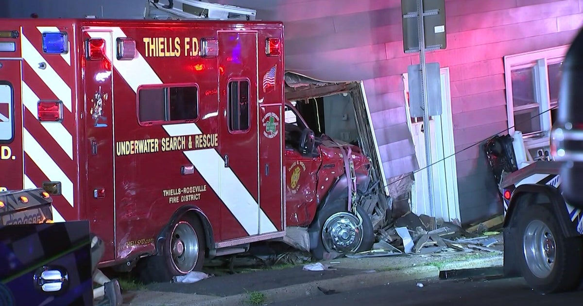 6 hurt when fire department vehicle slams into West Haverstraw, N.Y. home