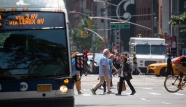 As Mamdani seeks free buses, New Yorkers are skipping the fare