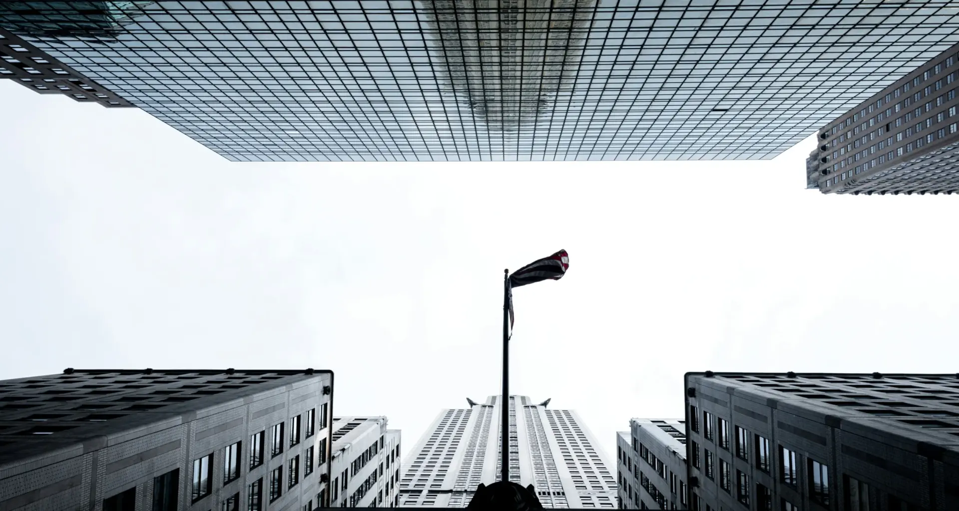 Brookfield is in talks to acquire a 10% stake in Hudson Square Properties, betting on Manhattan’s tech hub growth and rising office demand.