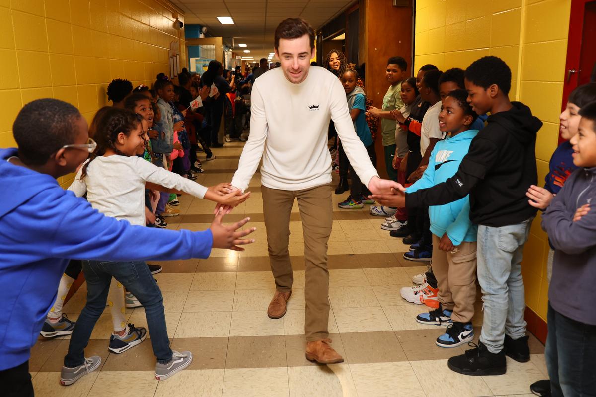 Public Schools Starting EARLIER School Days 2026-2027 in New York